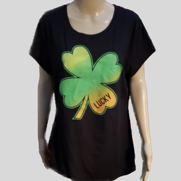 St. Patrick's Day Clover Lucky T-shirt size 3X - Picture 1 of 6